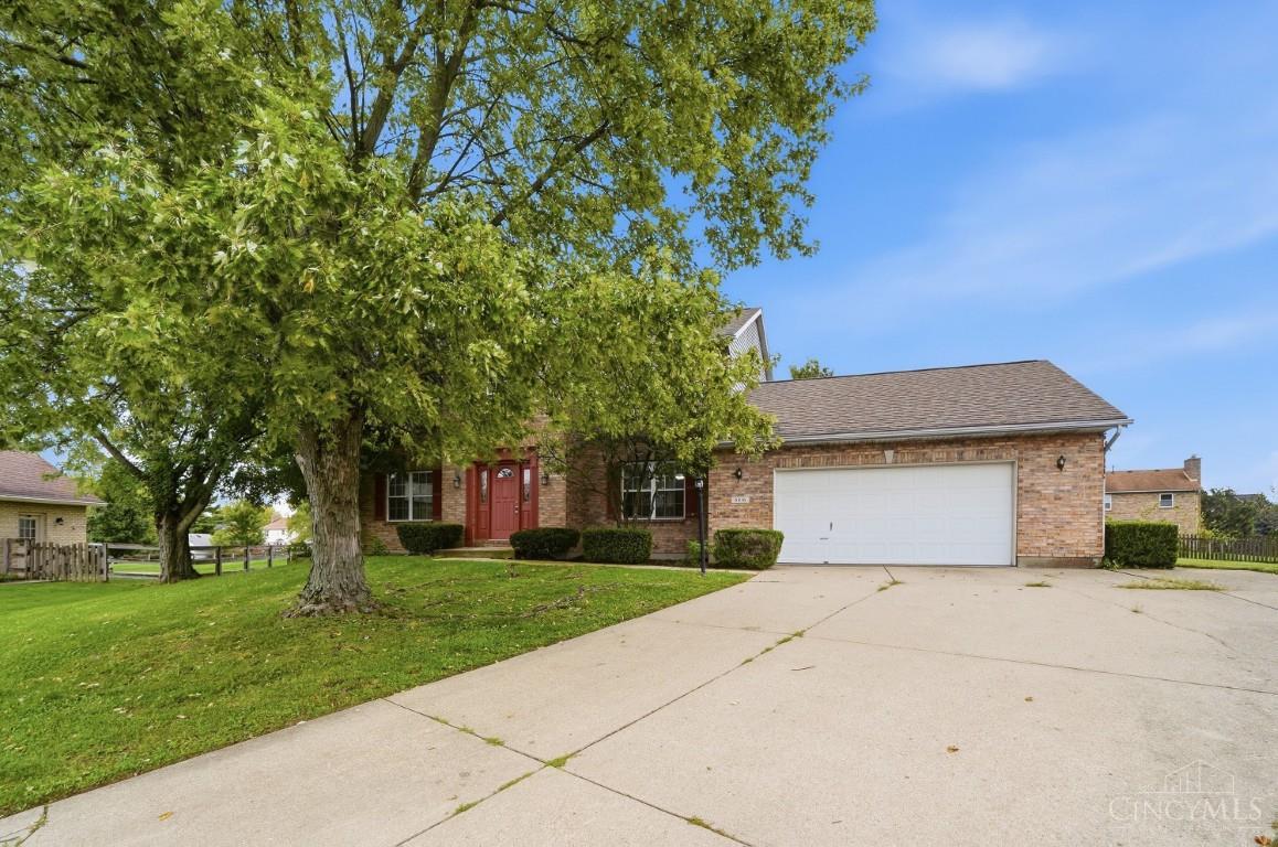 Photo 4 of Single family home for sale at 6816 Kings River Ct, Liberty Twp, OH 45044 | MLS# 1896337 | Listing updated on 2026-10-08