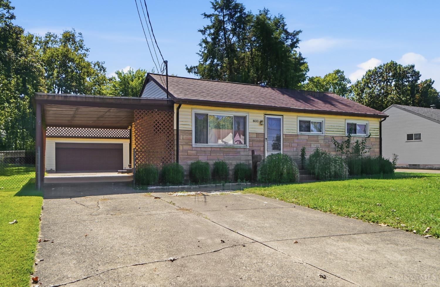 Photo 2 of Single family home for sale at 833 Magie Ave, Fairfield, OH 45014 | MLS# 1895692 | Listing updated on 2026-10-09
