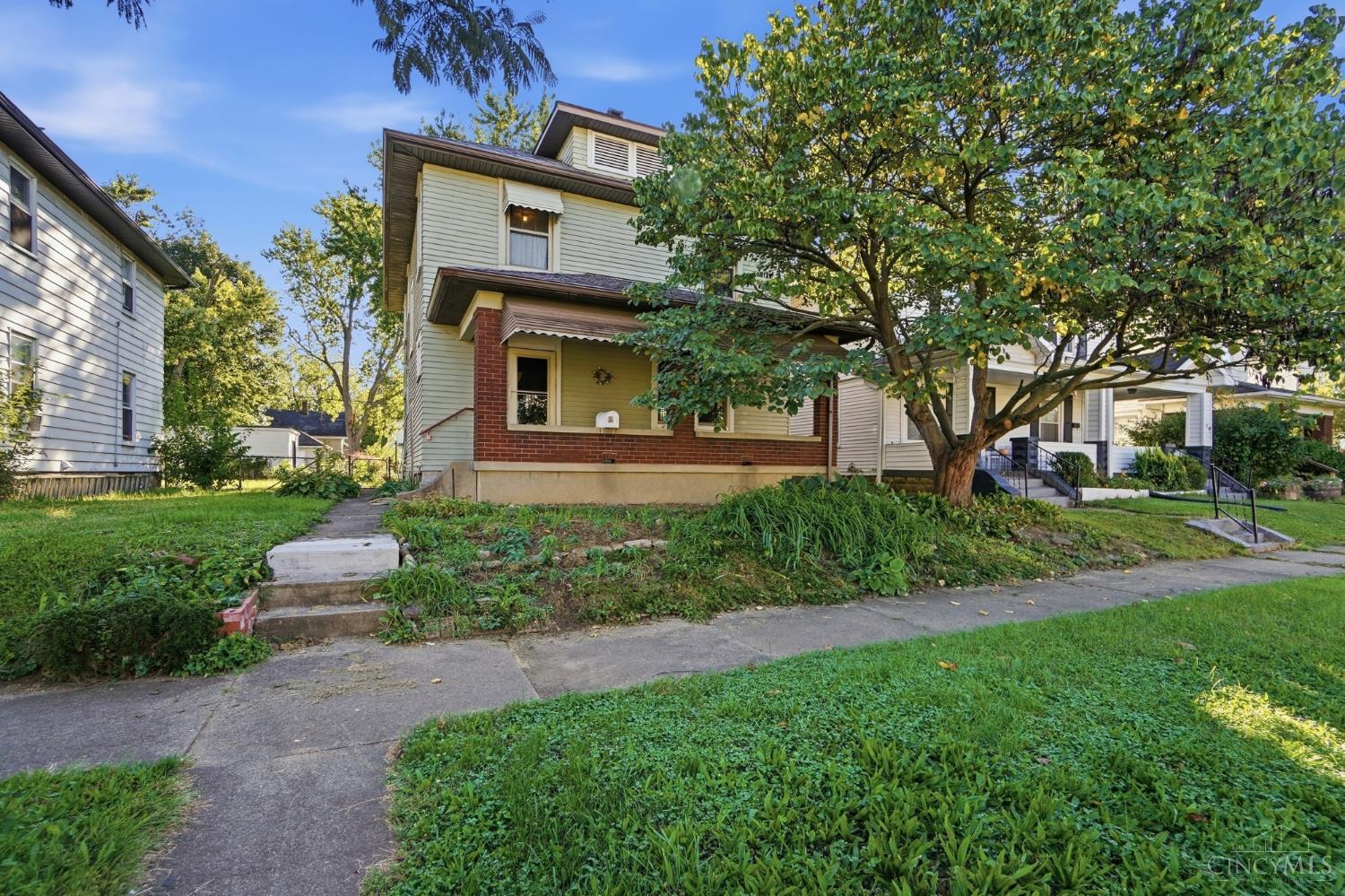 111 N Sutphin Street