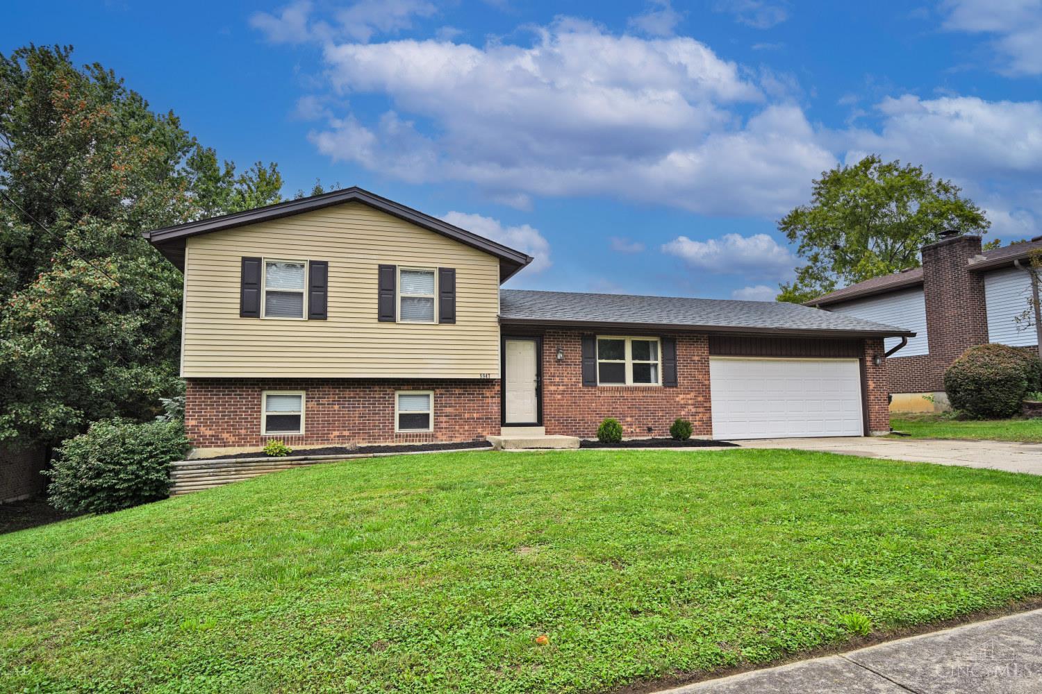 Photo 2 of Single family home for sale at 5947 Gilmore Dr, Fairfield, OH 45014 | MLS# 1896370 | Listing updated on 2026-10-06