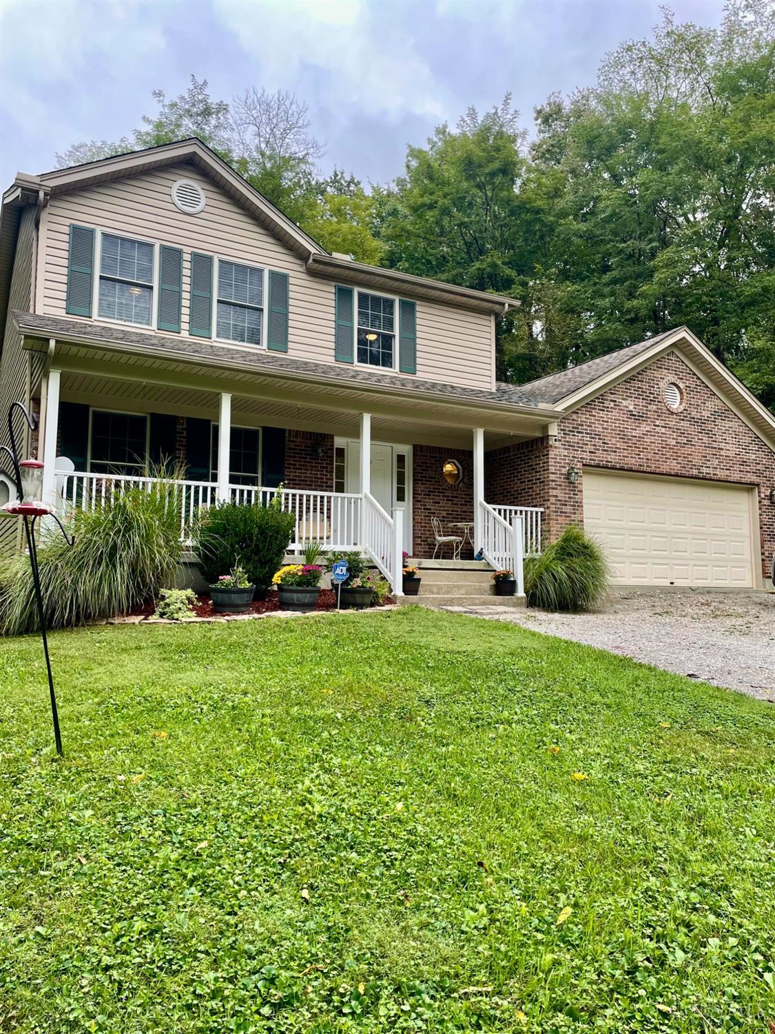 Photo 3 of Single family home for sale at 5014 Airymeadows Dr, Colerain Twp, OH 45252 | MLS# 1894983 | Listing updated on 2026-10-06