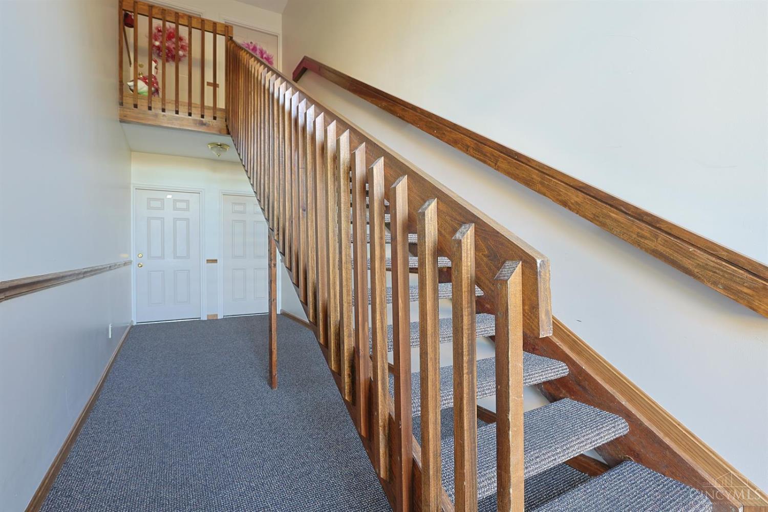 Listing Photo 5 - Condo for sale in building located at 10490 W Rd, Harrison, OH 45030 - Unit #69