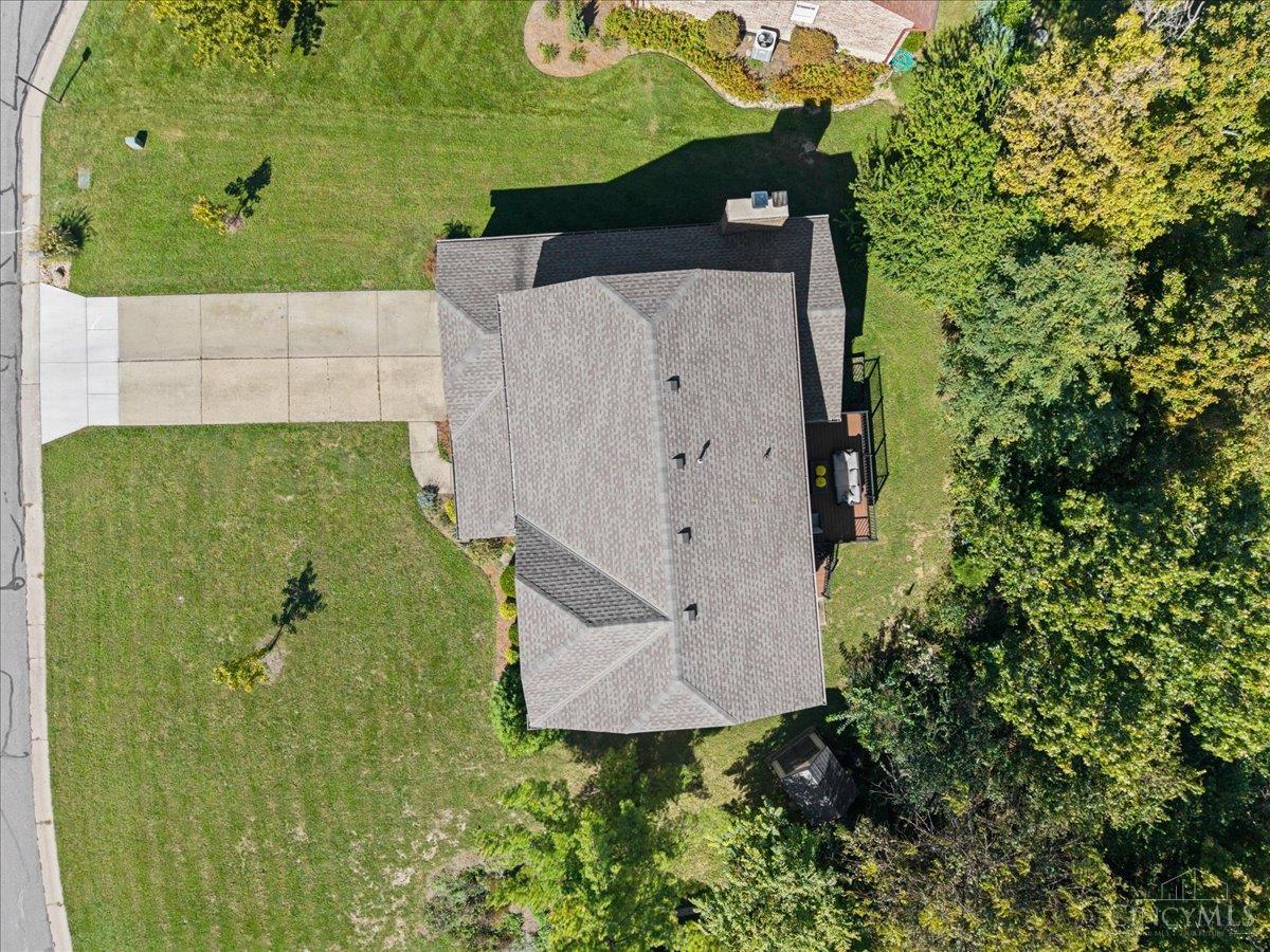 Photo 4 of Single family home for sale at 3834 Foxtail Ln, Miami Twp, OH 45248 | MLS# 1896296 | Listing updated on 2026-10-07