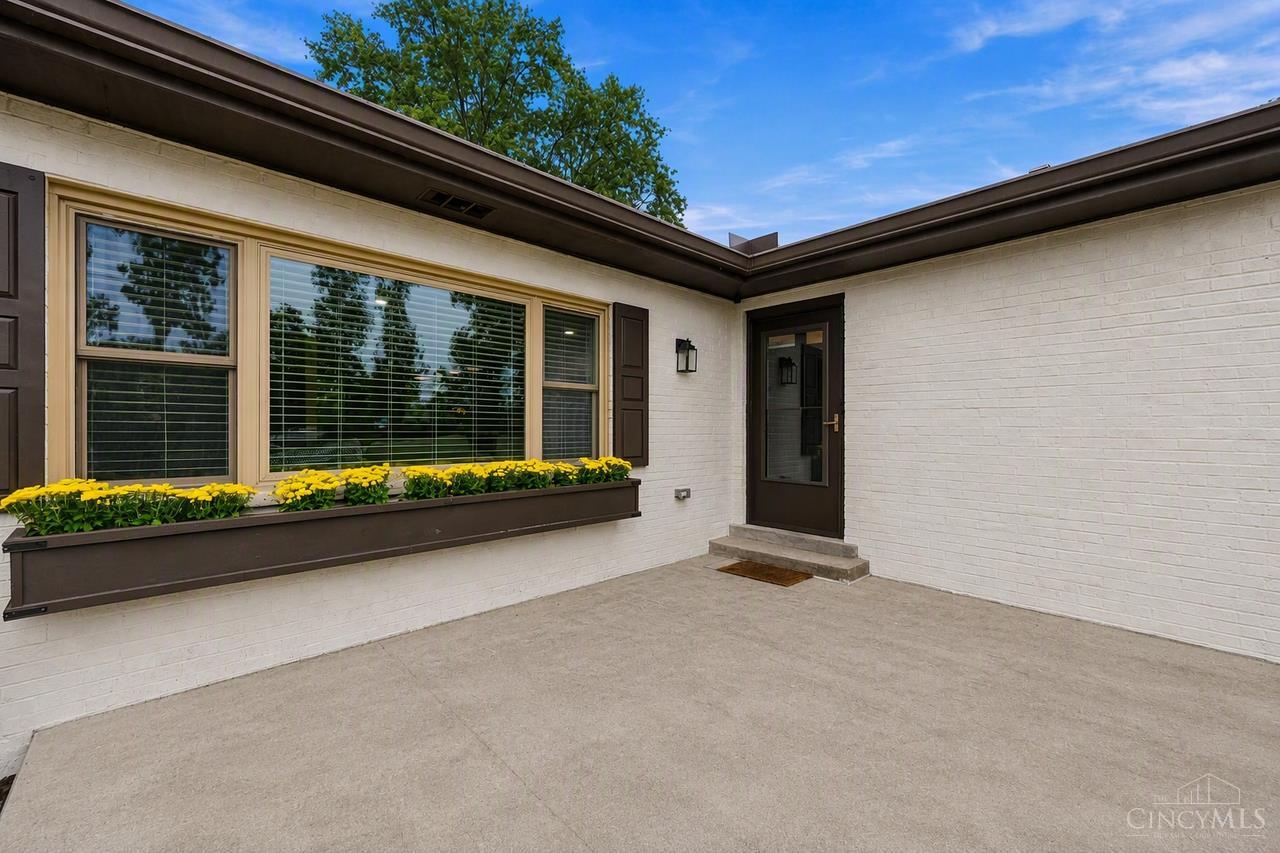 Photo 3 of Sale Pending at 9303 Mckinney Rd, Symmes Twp, OH 45140 | MLS# 1896459 | Listing updated on 2026-10-07