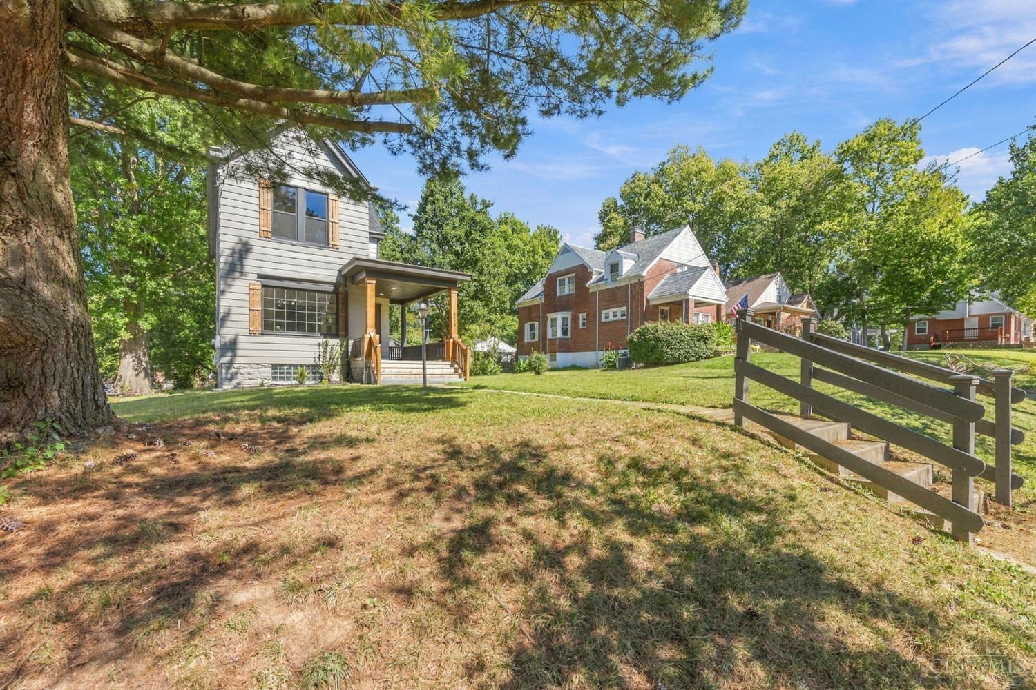 Photo 4 of Single family home for sale at 3020 Daytona Ave, Cincinnati, OH 45211 | MLS# 1896213 | Listing updated on 2026-10-06