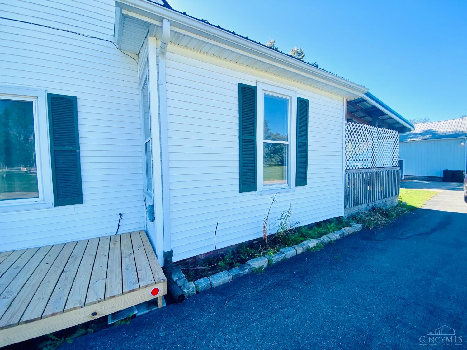 Photo 4 of Single family home for sale at 5454 Cuba Rd, Wilmington, OH 45177 | MLS# 1896426 | Listing updated on 2026-10-07