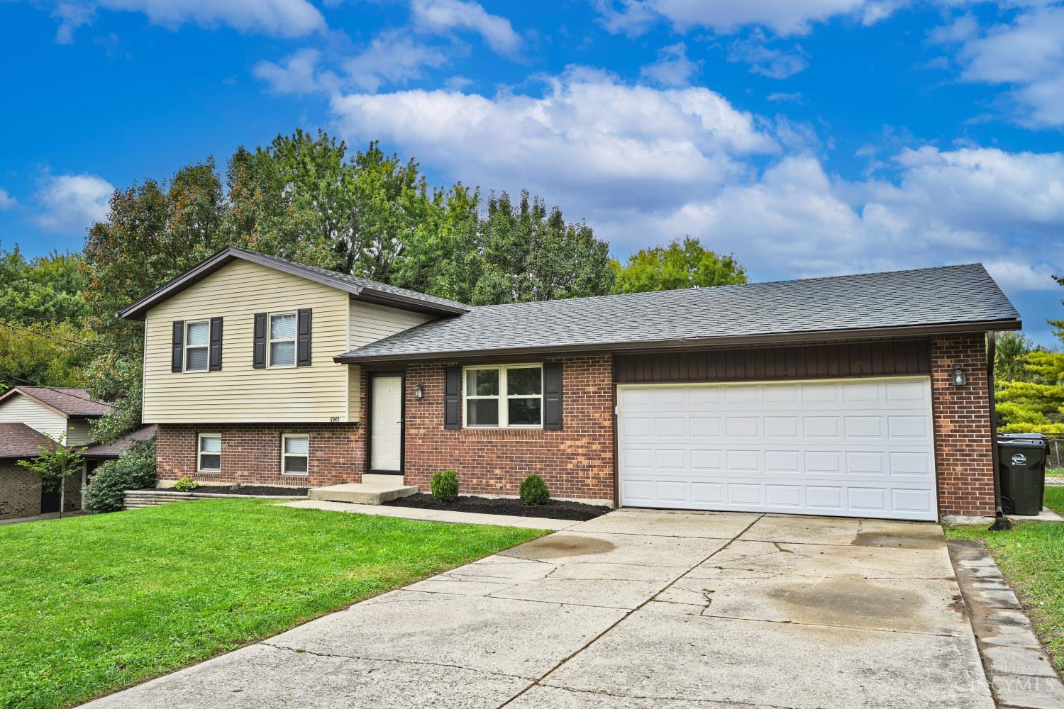Photo 3 of Single family home for sale at 5947 Gilmore Dr, Fairfield, OH 45014 | MLS# 1896370 | Listing updated on 2026-10-06
