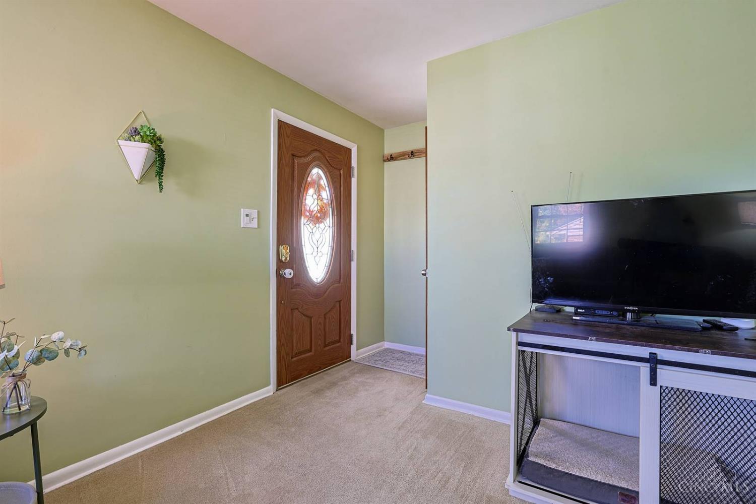 Photo 4 of Single family home for sale at 9313 Montoro Dr, Cincinnati, OH 45231 | MLS# 1896464 | Listing updated on 2026-10-07