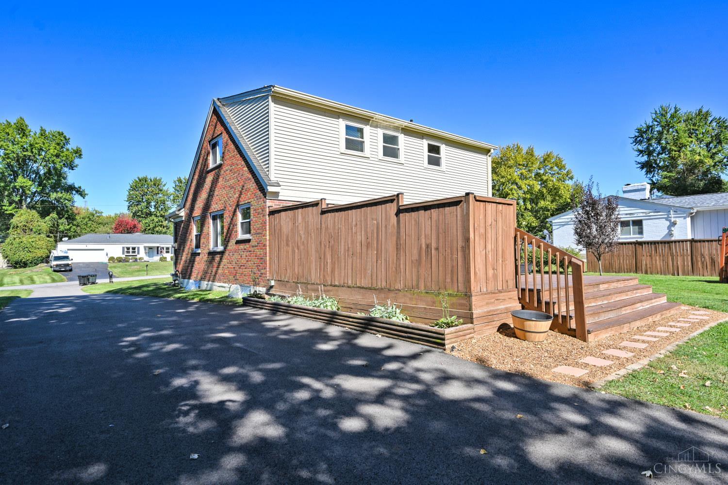 Photo 53 of Single family home for sale at 8525 Prilla Ln, Anderson Twp, OH 45255 | MLS# 1896448 | Listing updated on 2026-10-07