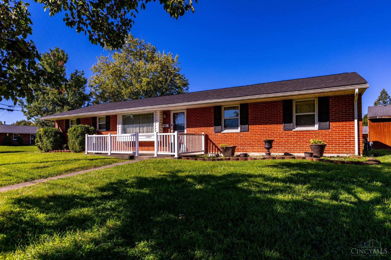 Photo 4 of Single family home for sale at 11807 Ramsdale Ct, Springdale, OH 45246 | MLS# 1896569 | Listing updated on 2026-10-08