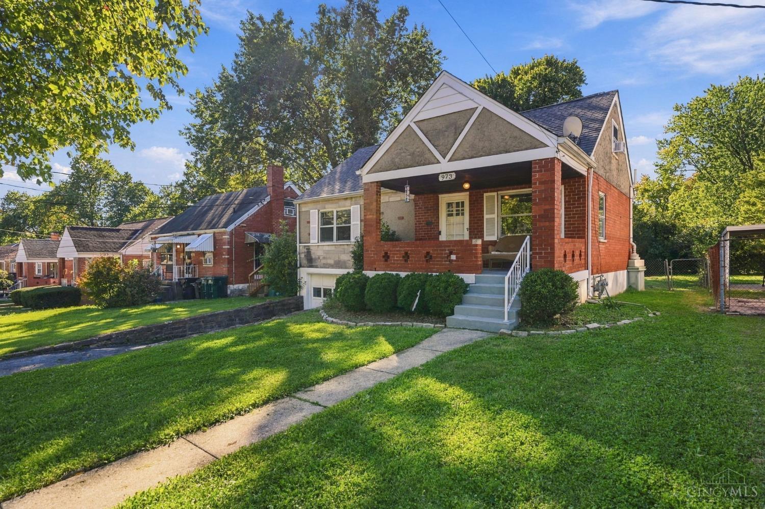 Photo 1 of Single family home for sale at 973 Edgetree Ln, Cincinnati, OH 45238 | MLS# 1895147 | Listing updated on 2026-10-07