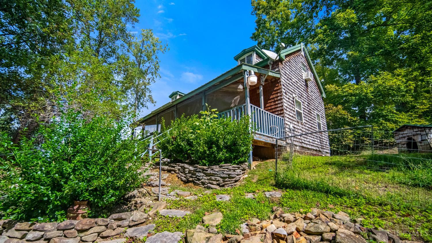 Photo 3 of Single family home for sale at 402 Bruemmer Rd, Manchester, OH 45144 | MLS# 1896523 | Listing updated on 2026-10-07