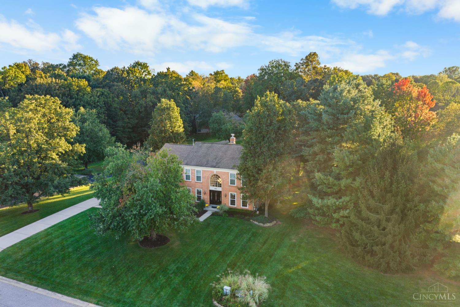 Photo 2 of Single family home for sale at 4989 Mallet Hl Dr, Union Twp, OH 45244 | MLS# 1896534 | Listing updated on 2026-10-08