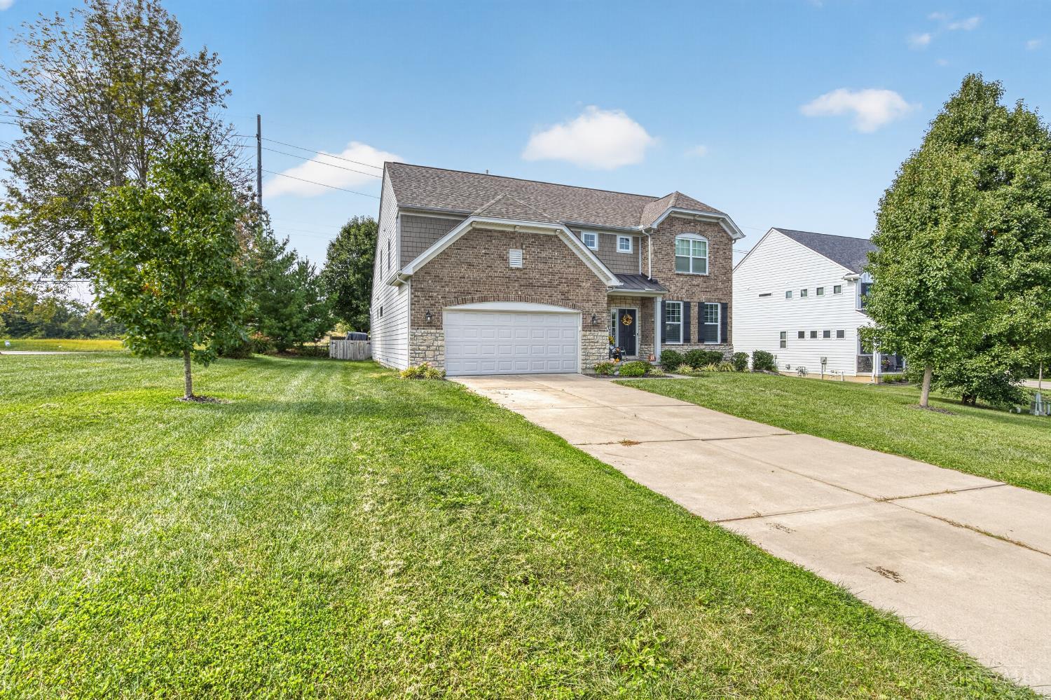 Photo 3 of Single family home for sale at 5 Marisha Ct, Springboro, OH 45066 | MLS# 1896637 | Listing updated on 2026-10-09