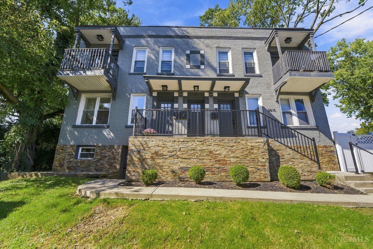Photo 2 of Condo for sale at 2815 Ashland Ave #A, Cincinnati, OH 45206 | MLS# 1896556 | Listing updated on 2026-10-07