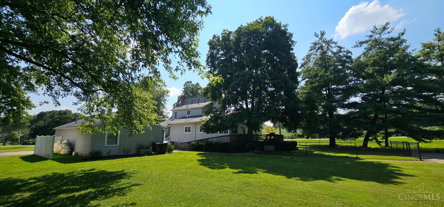 Photo 2 of Single family home for sale at 2830 Broshear Dr, Hamilton, OH 45013 | MLS# 1896545 | Listing updated on 2026-10-07