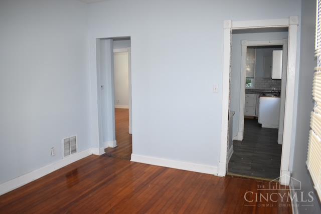 Listing Photo 4 - Condo for sale in building located at 1129 Mcpherson Ave, Cincinnati, OH 45205