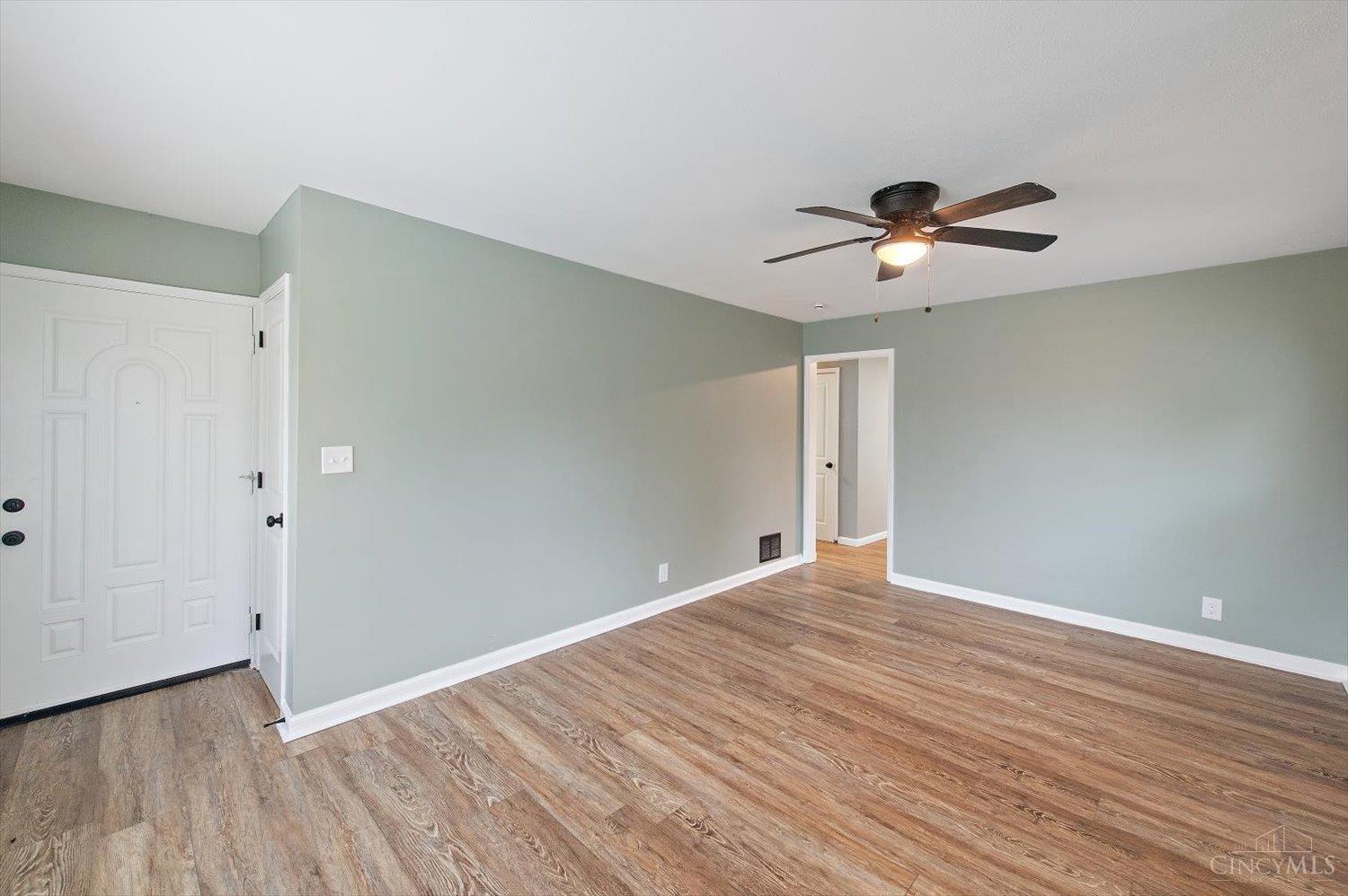 Photo 3 of Single family home for sale at 81 Carlton Dr, Hamilton, OH 45015 | MLS# 1896554 | Listing updated on 2026-10-07