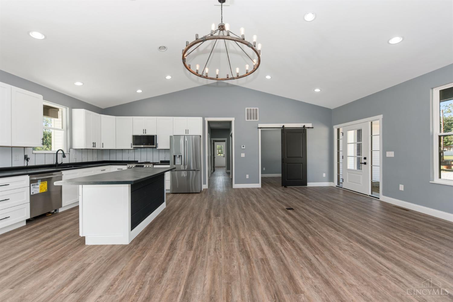Photo 3 of Sale Pending at 2 Duncanson Rd, Sardinia, OH 45171 | MLS# 1868009 | Listing updated on 2026-10-08