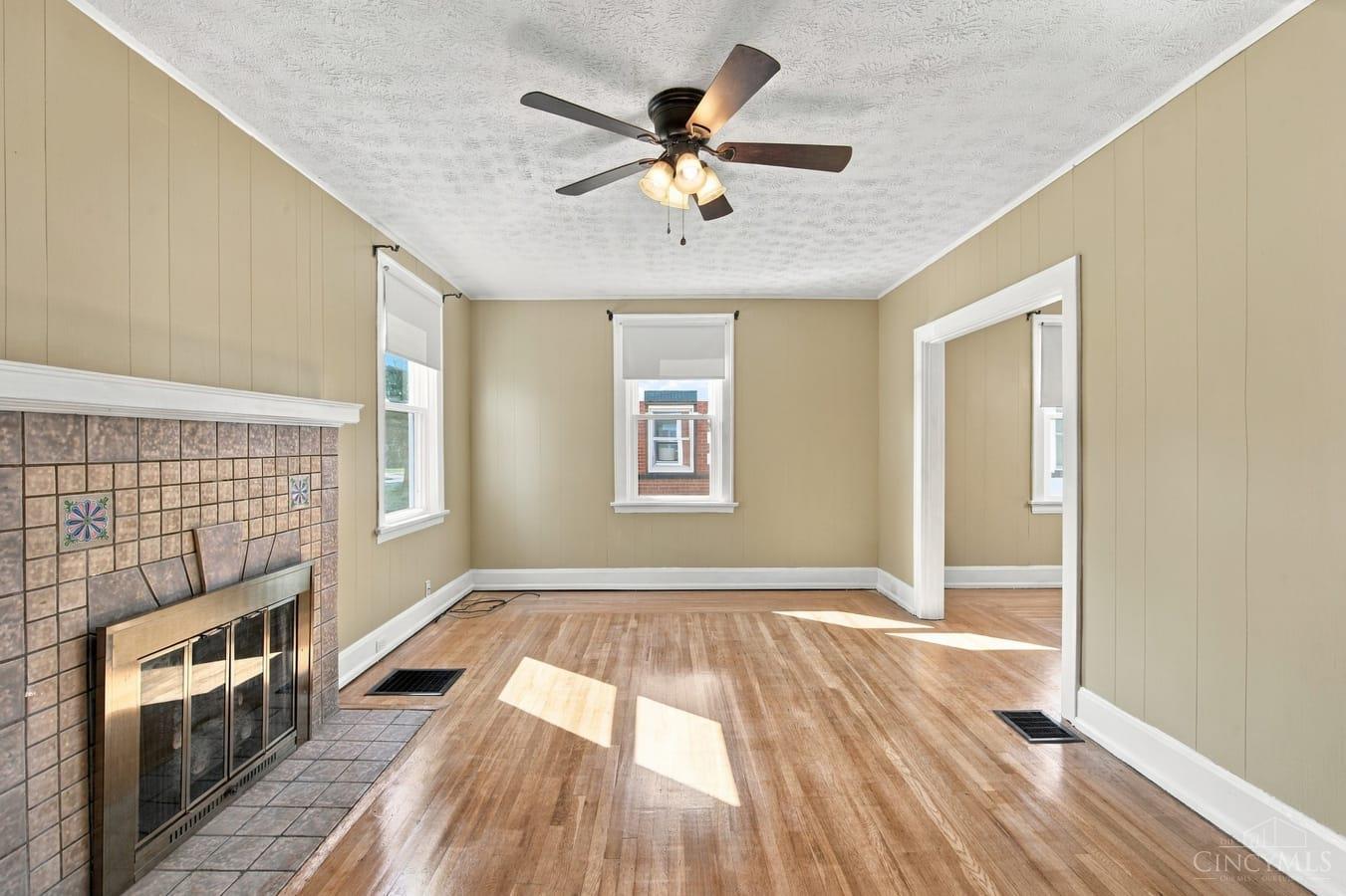 Photo 4 of Single family home for sale at 1910 Andina Ave, Cincinnati, OH 45237 | MLS# 1896727 | Listing updated on 2026-10-09