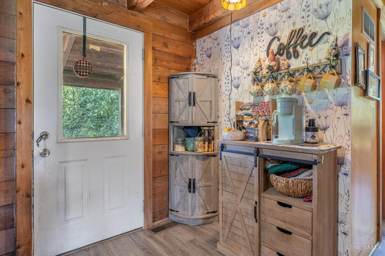 Photo 3 of Single family home for sale at 542 S Waynesville Rd, Turtle Creek Twp, OH 45054 | MLS# 1896614 | Listing updated on 2026-10-09