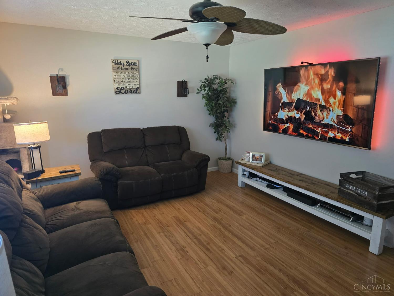 Photo 3 of Single family home for sale at 303 Adare Ct, Lynchburg, OH 45142 | MLS# 1895380 | Listing updated on 2026-10-10