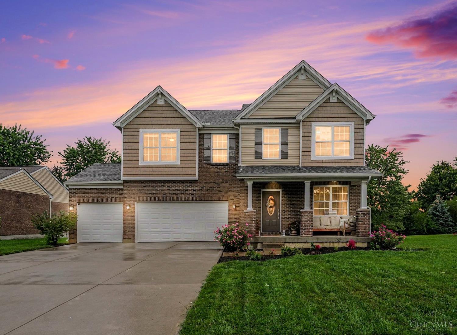 Photo 1 of Single family home for sale at 7042 Woodberry Dr, Fairfield Twp, OH 45011 | MLS# 1890067 | Listing updated on 2026-10-08