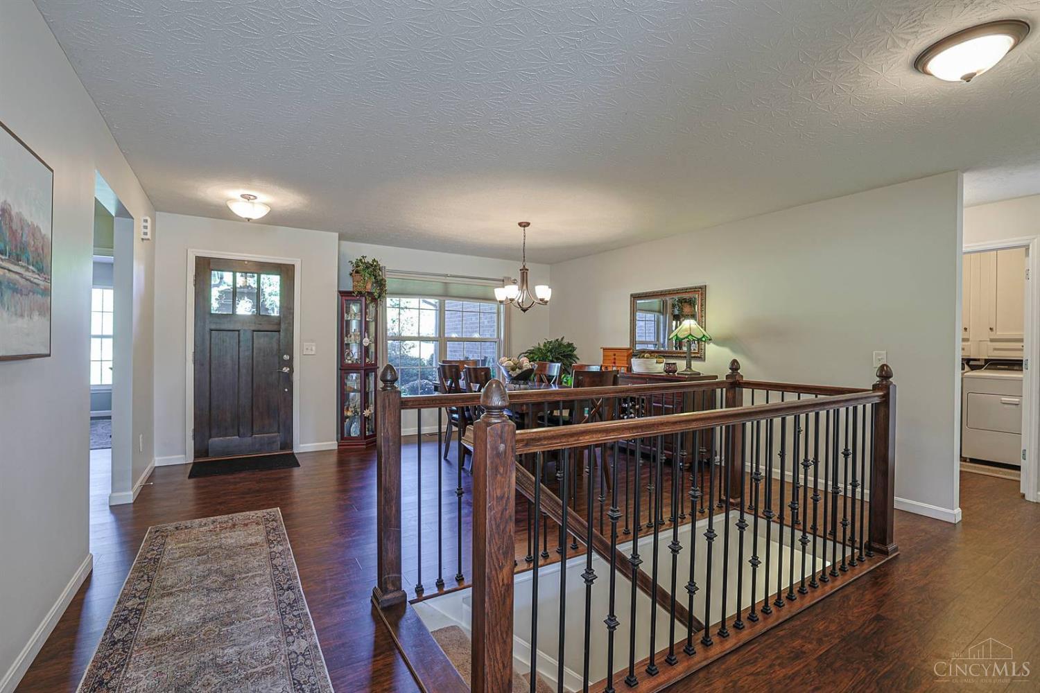Photo 4 of Single family home for sale at 3325 Echo Point Ct, Ross Twp, OH 45013 | MLS# 1896687 | Listing updated on 2026-10-09