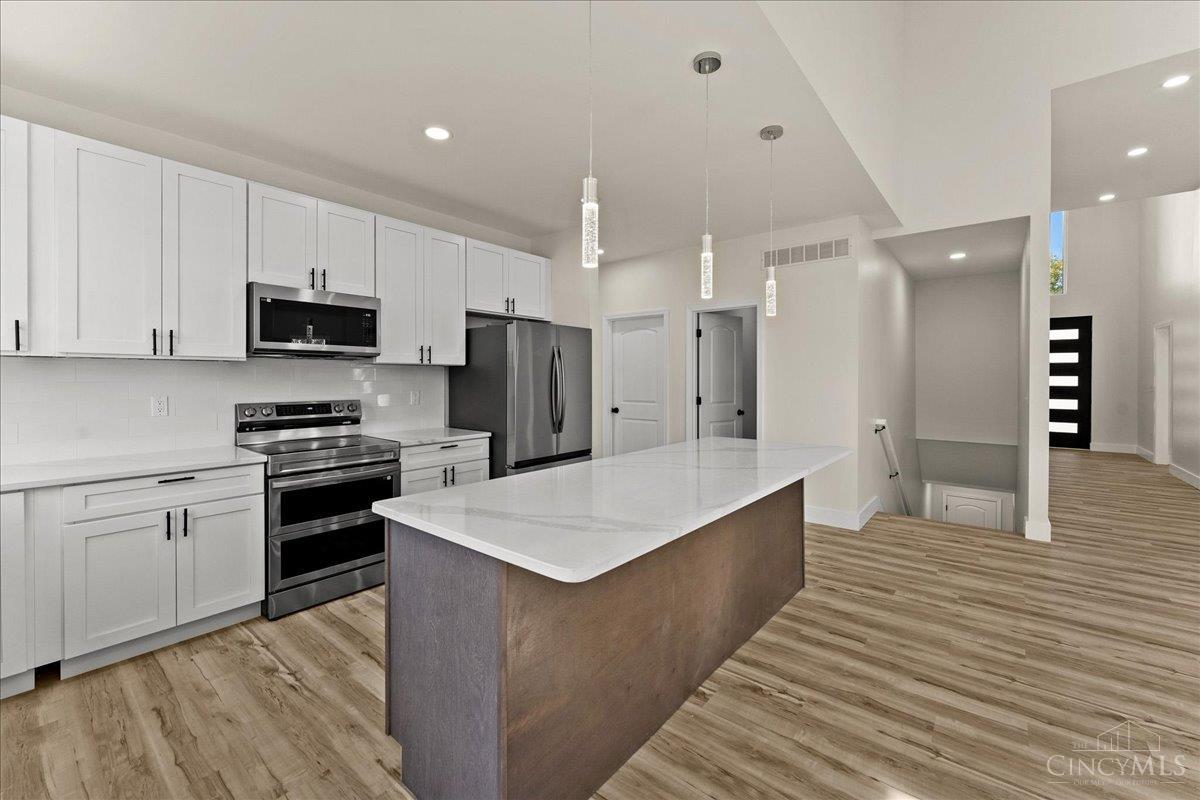Photo 3 of Single family home for sale at 8391 Dimmick Rd, West Chester, OH 45241 | MLS# 1895902 | Listing updated on 2026-10-08