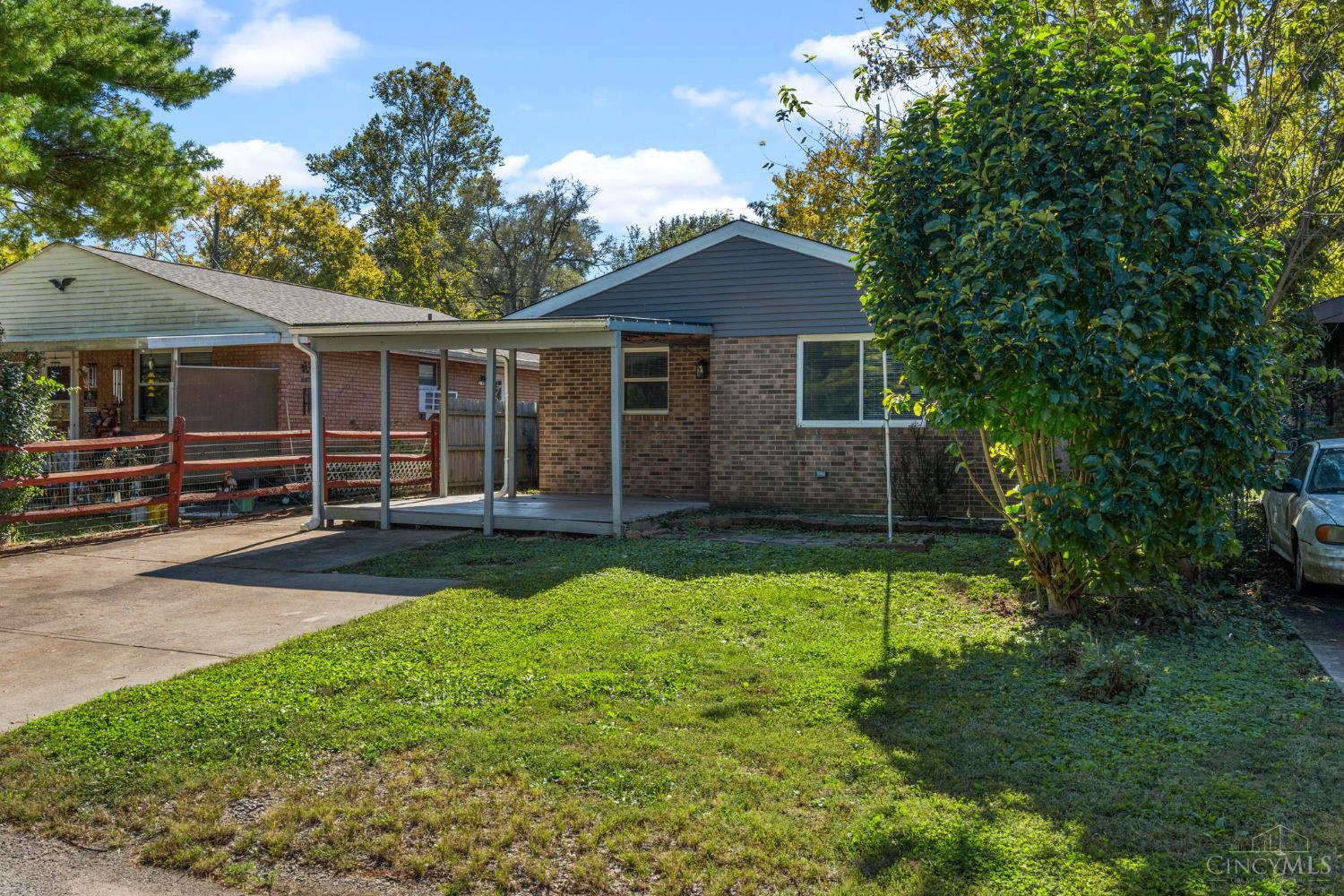 Photo 3 of Single family home for sale at 2063 Cardinal Ave, Fairfield, OH 45014 | MLS# 1896768 | Listing updated on 2026-10-08