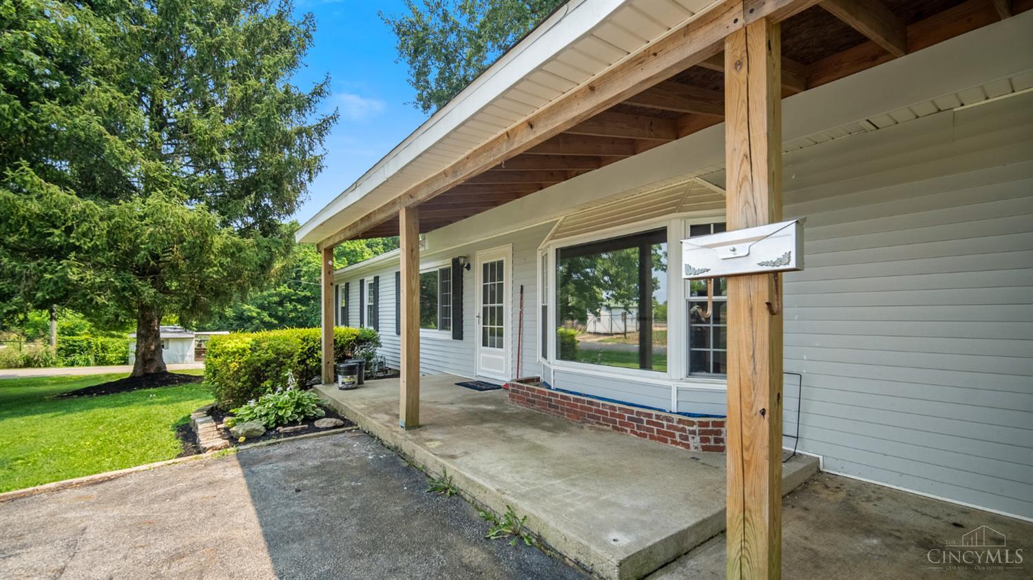 Photo 3 of Single family home for sale at 707 Larry Ave, West Union, OH 45693 | MLS# 1896713 | Listing updated on 2026-10-08