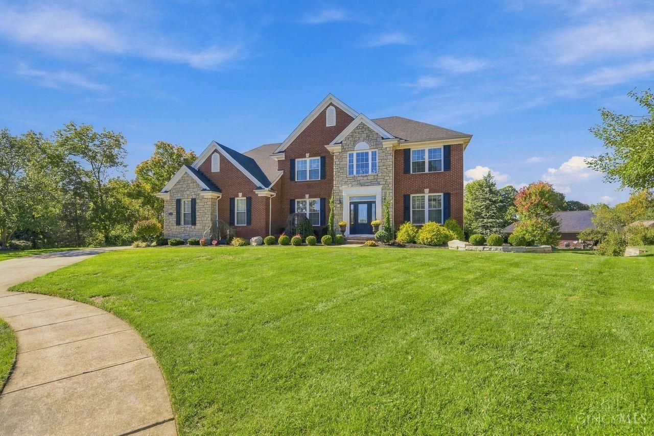 Photo 2 of Single family home for sale at 5507 Eden Ridge Dr, Cincinnati, OH 45247 | MLS# 1896711 | Listing updated on 2026-10-09