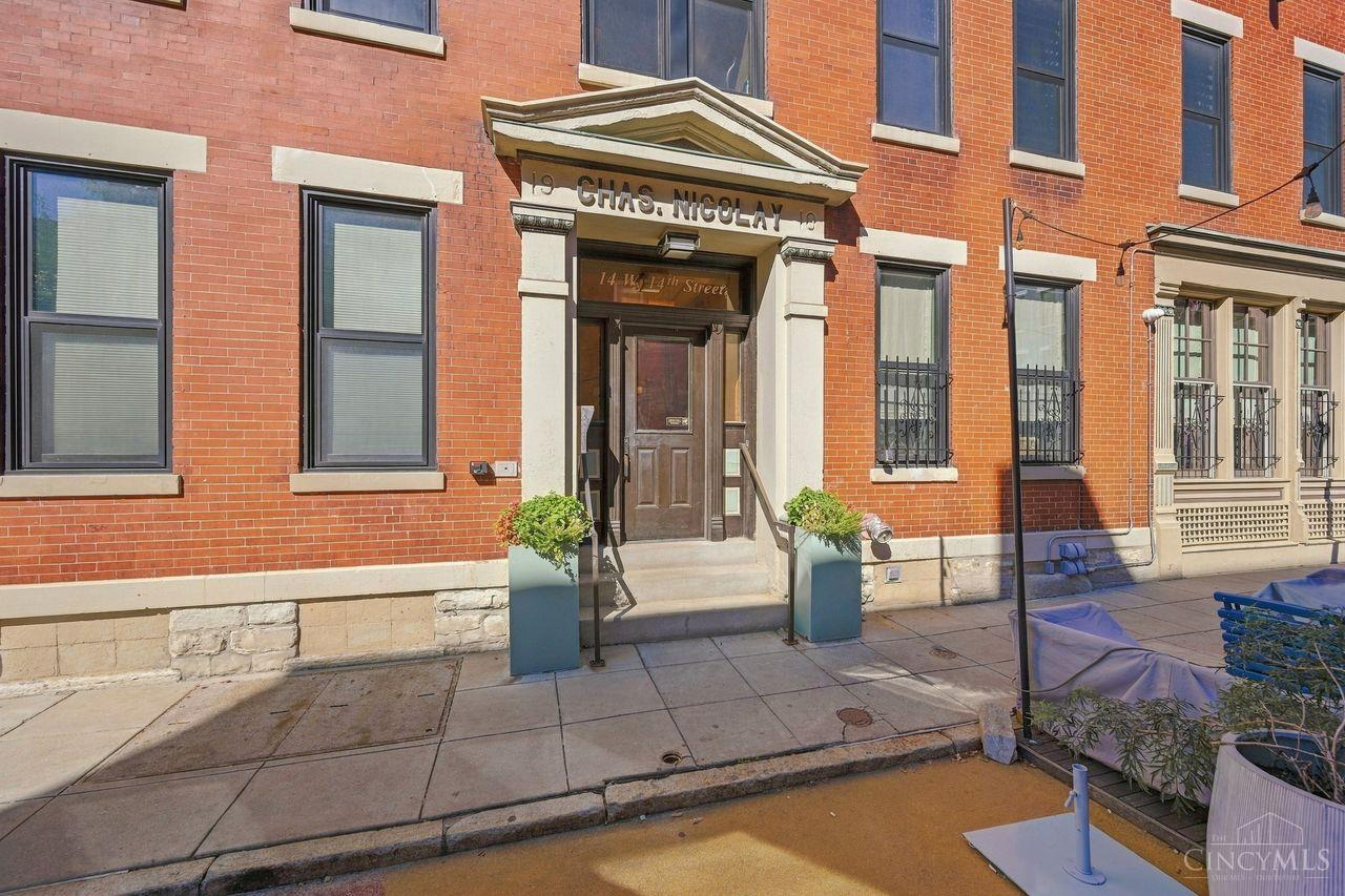 14 W 14th Street