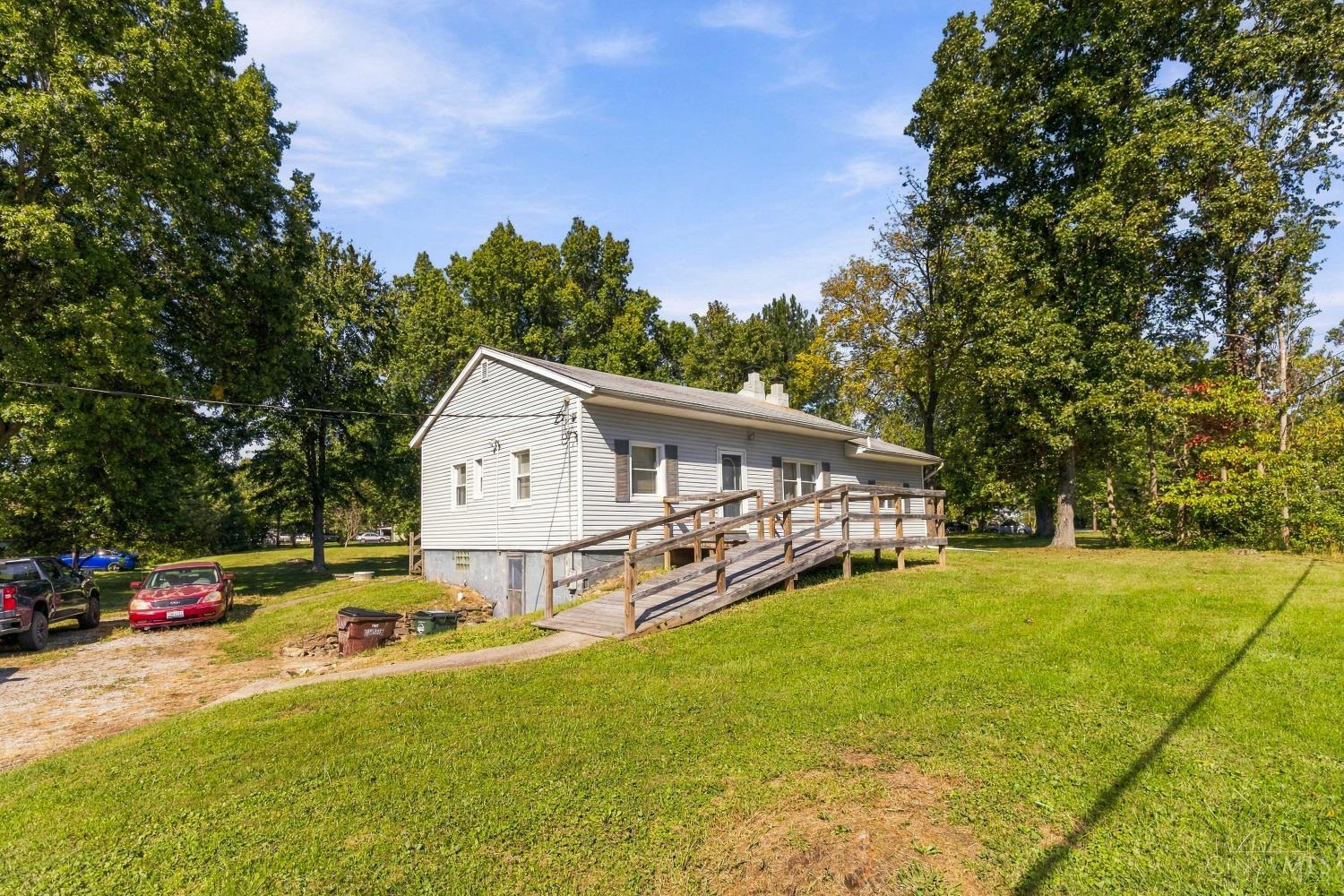 Photo 3 of Single family home for sale at 3391 Cole Rd, Pierce Twp, OH 45102 | MLS# 1896679 | Listing updated on 2026-10-09