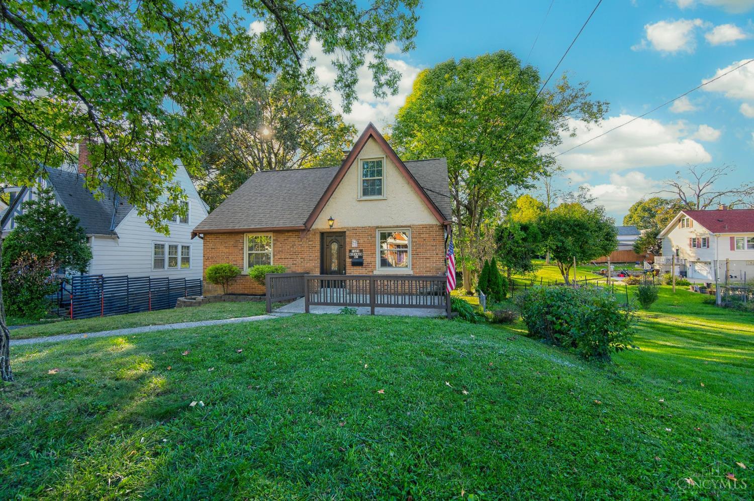 Photo 2 of Single family home for sale at 7325 Hickman St, Cincinnati, OH 45231 | MLS# 1896782 | Listing updated on 2026-10-08