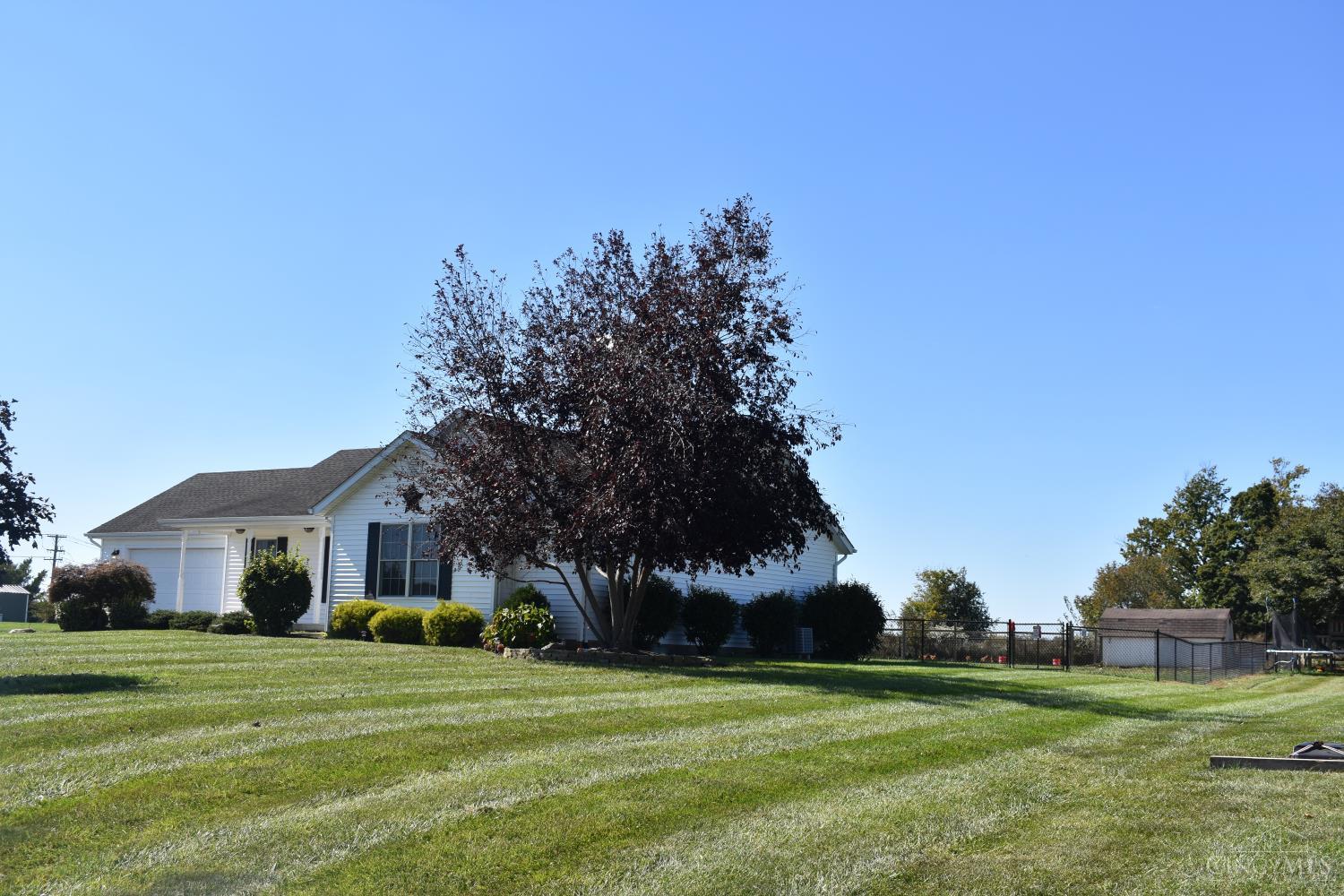 Photo 3 of Single family home for sale at 13301 Coles Run Ct, Leesburg, OH 45135 | MLS# 1896794 | Listing updated on 2026-10-09