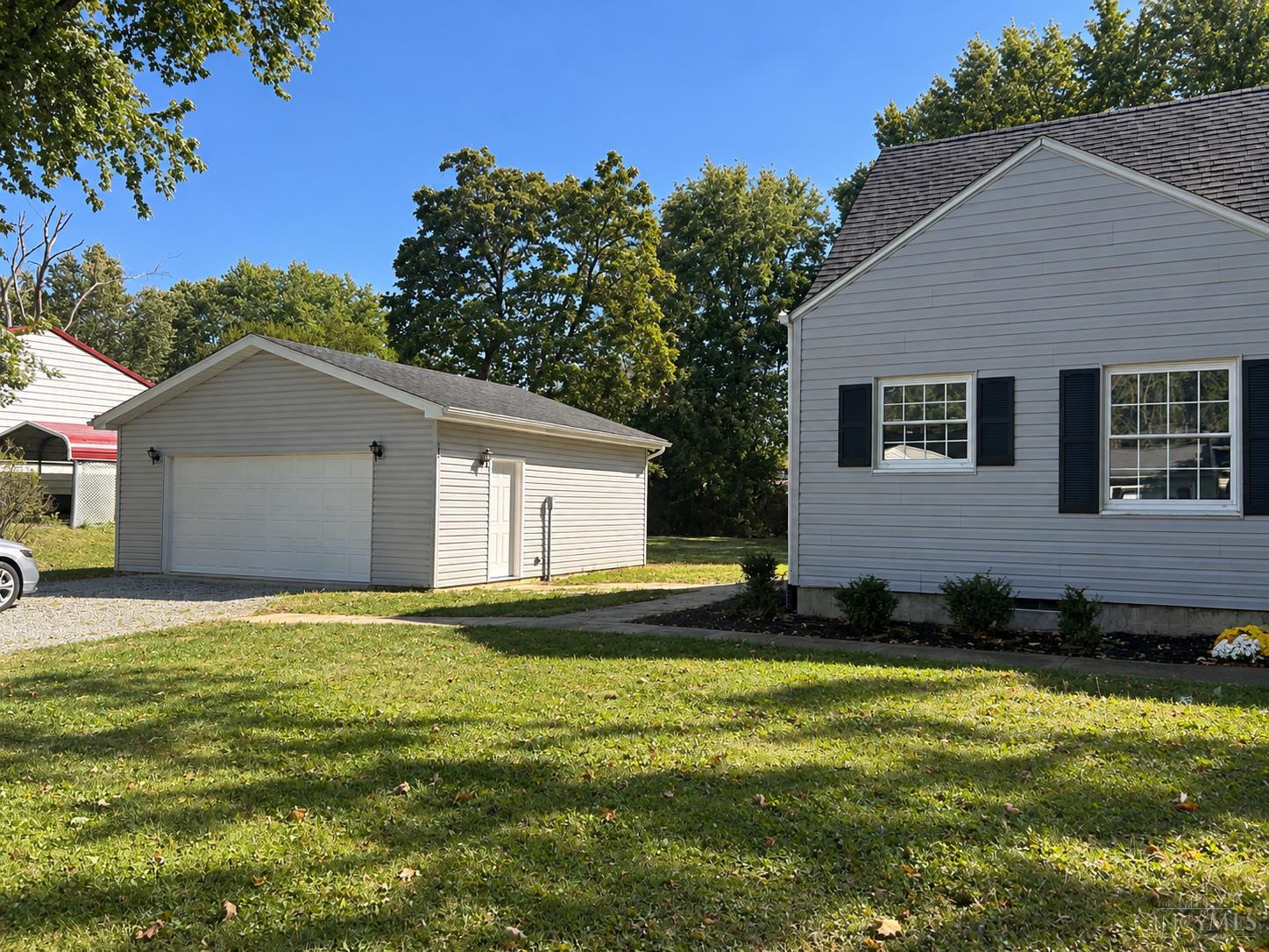 Photo 2 of Single family home for sale at 866 Spring St, Greenfield, OH 45123 | MLS# 1890033 | Listing updated on 2026-10-09