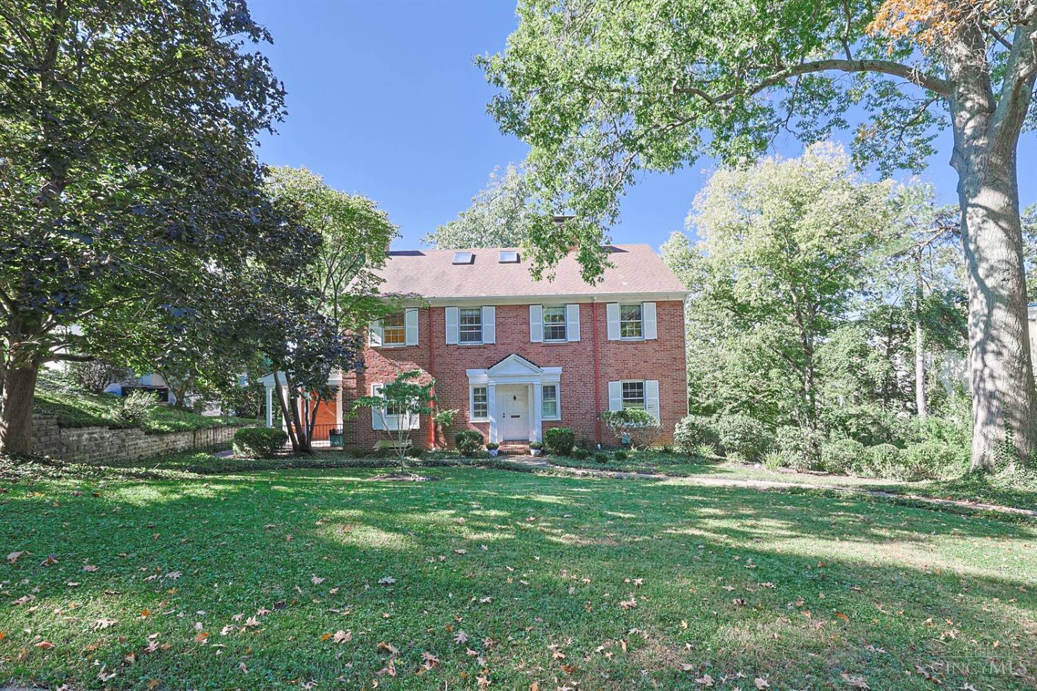 Photo 1 of Single family home for sale at 11 Weebetook Ln, Cincinnati, OH 45208 | MLS# 1896591 | Listing updated on 2026-10-09
