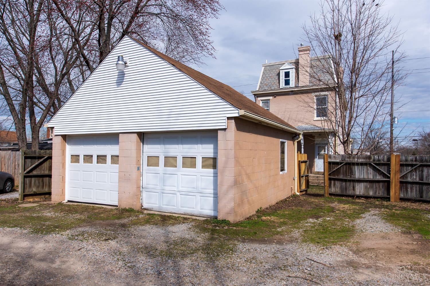 Listing Photo 4 - Condo for sale in building located at 1743 Compton Rd, Mt Healthy, OH 45231