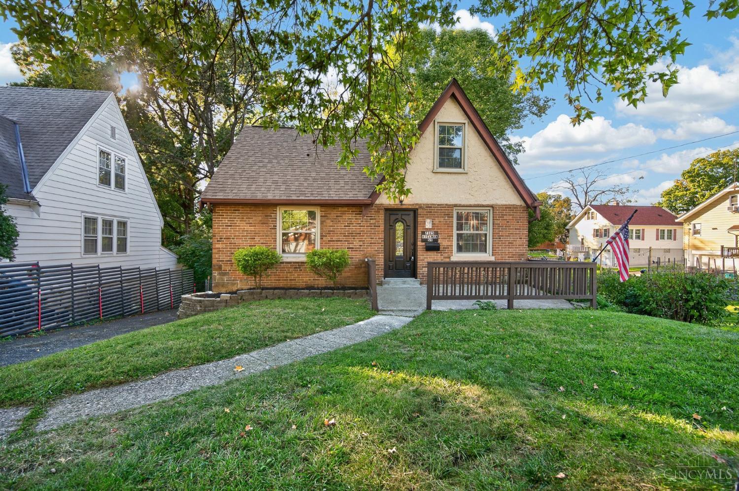 Photo 3 of Single family home for sale at 7325 Hickman St, Cincinnati, OH 45231 | MLS# 1896782 | Listing updated on 2026-10-08