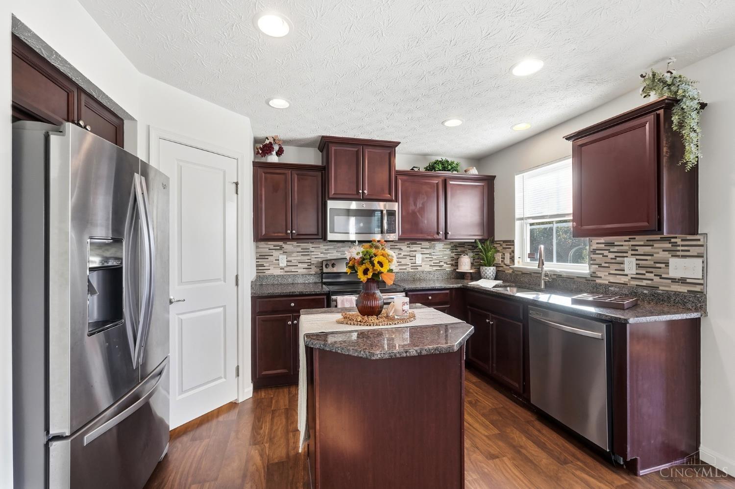 Photo 3 of Single family home for sale at 741 Mary Ln Ext, South Lebanon, OH 45065 | MLS# 1896324 | Listing updated on 2026-10-09