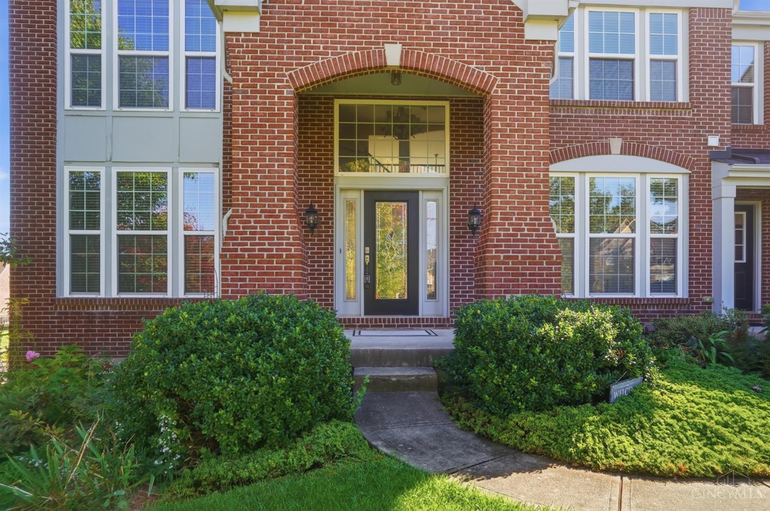 Photo 4 of Single family home for sale at 4506 Brookshire Ct, Mason, OH 45040 | MLS# 1896694 | Listing updated on 2026-10-08
