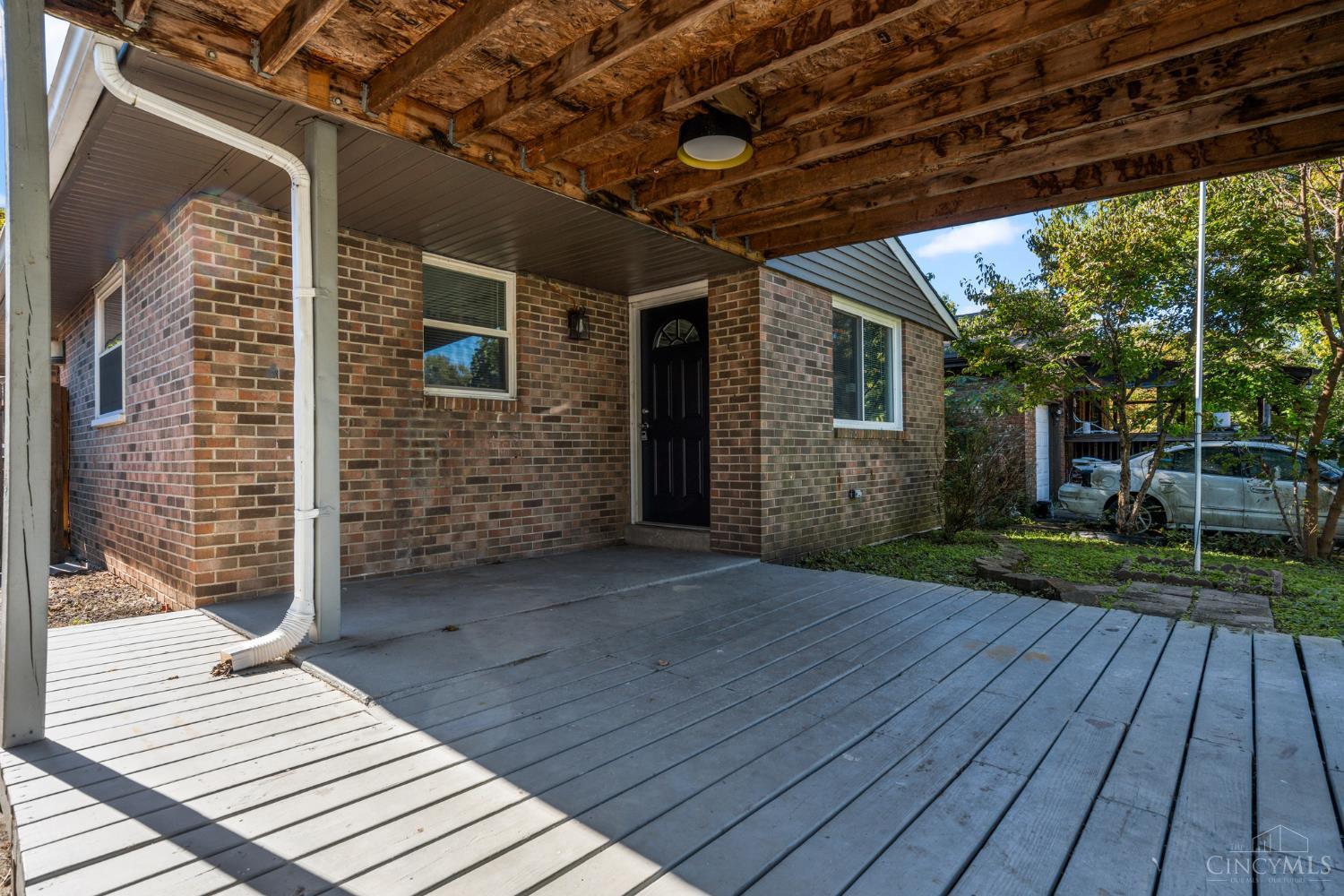 Photo 3 of Single family home for sale at 2063 Cardinal Ave, Fairfield, OH 45014 | MLS# 1896768 | Listing updated on 2026-10-08