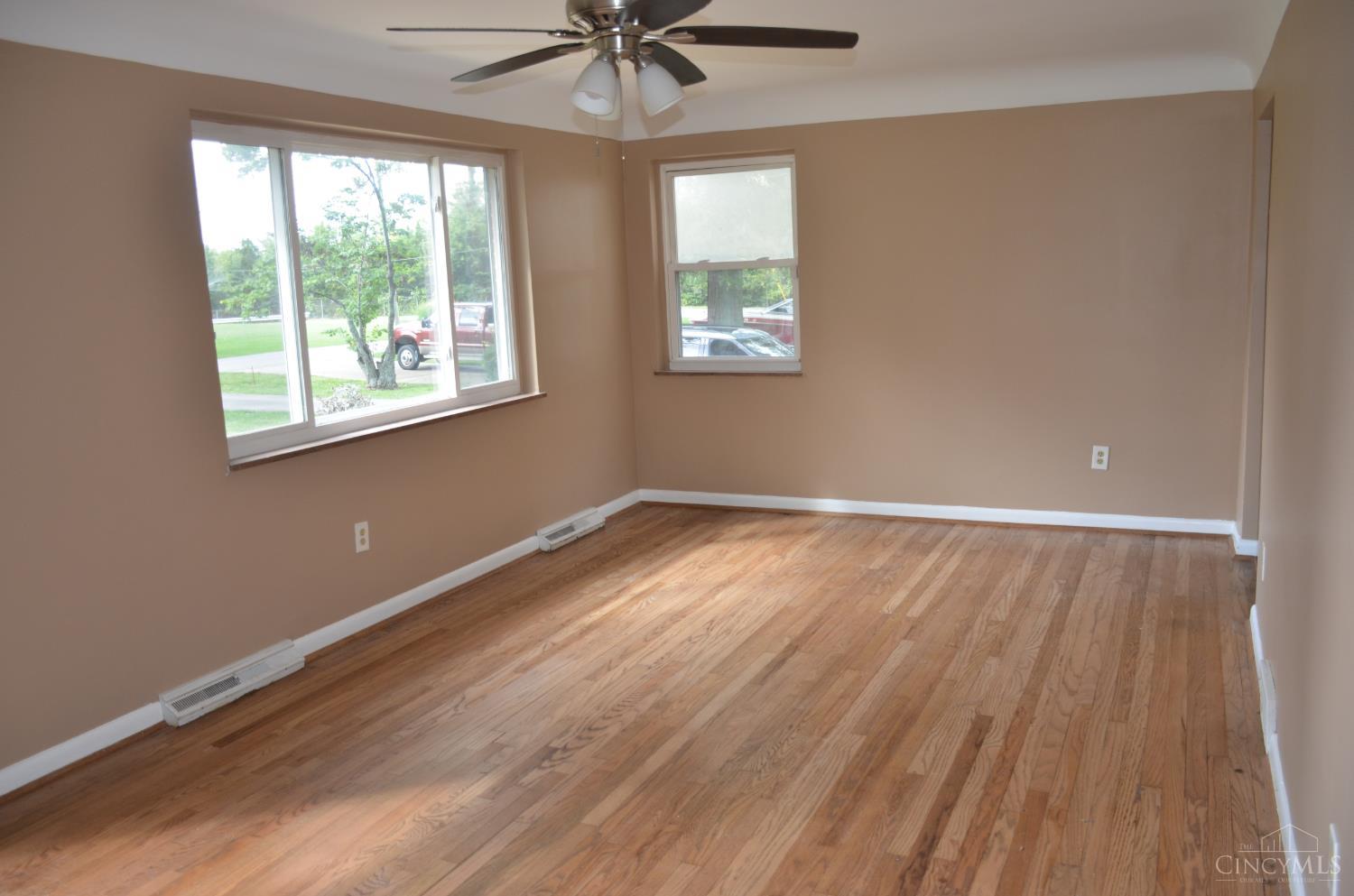 Photo 4 of Single family home for sale at 5834 Highview Dr, Milford, OH 45150 | MLS# 1883548 | Listing updated on 2026-10-09