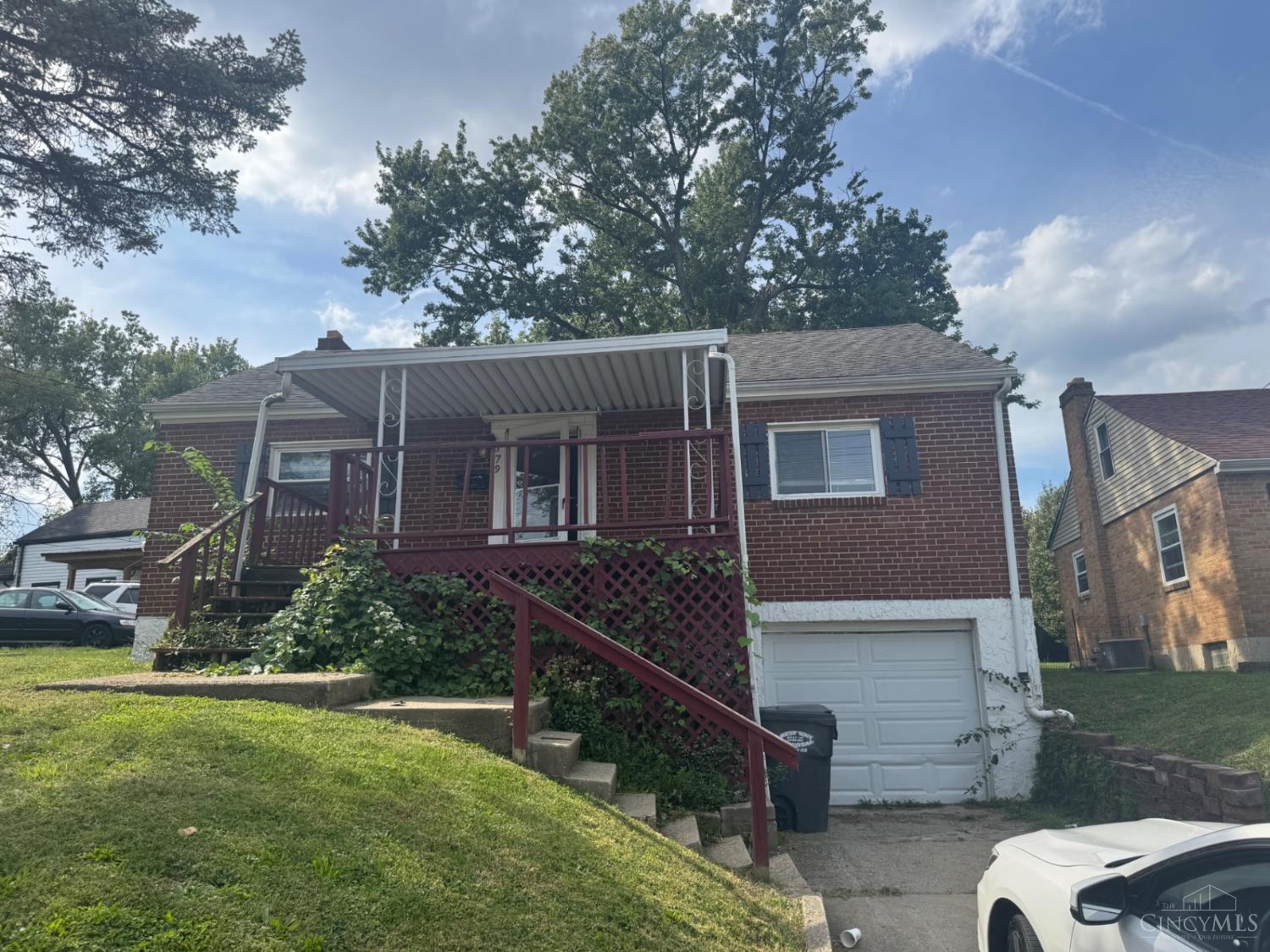 579 Greenwell Avenue