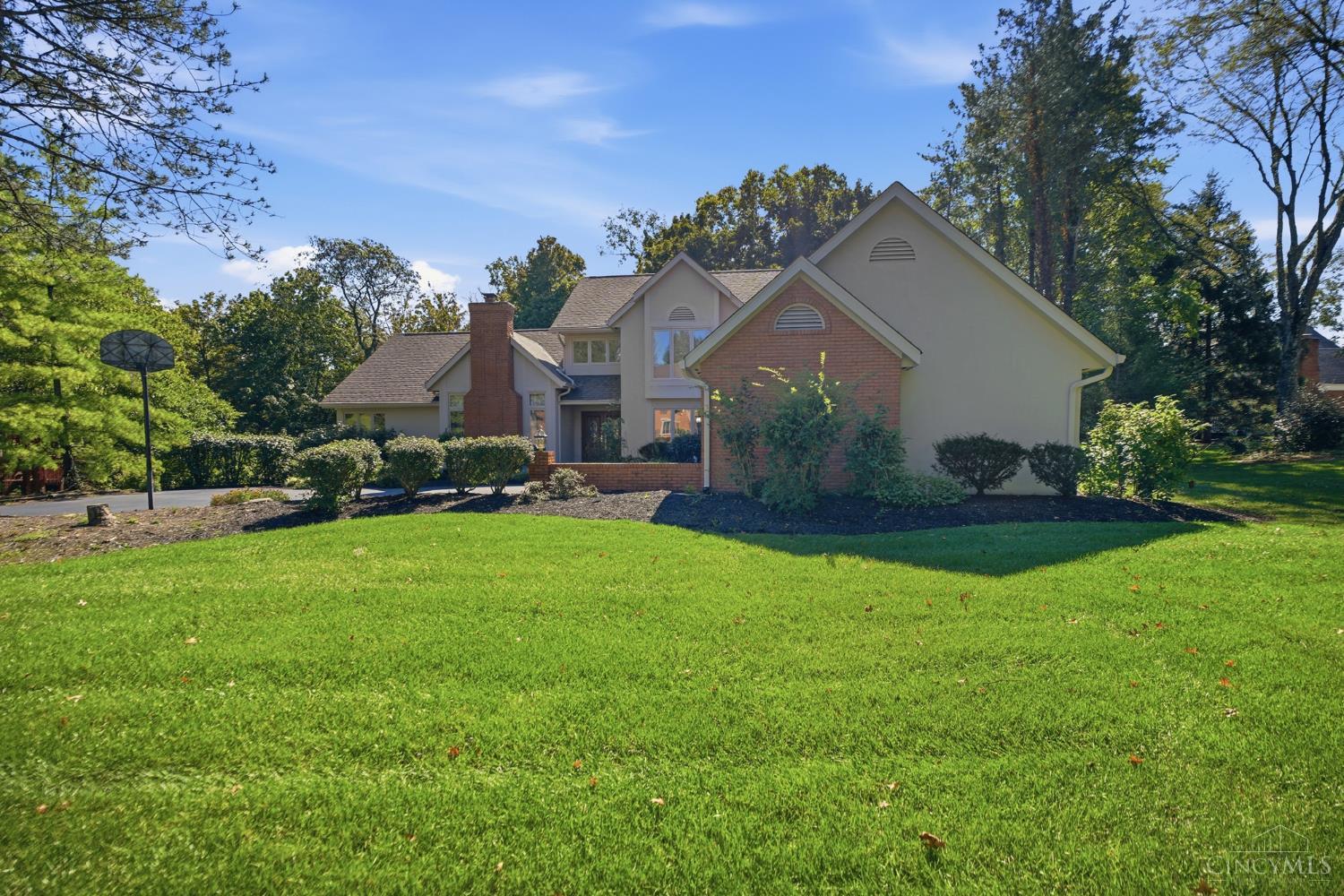 Photo 3 of Single family home for sale at 11530 Iron Liege Ln, Symmes Twp, OH 45249 | MLS# 1896452 | Listing updated on 2026-10-08