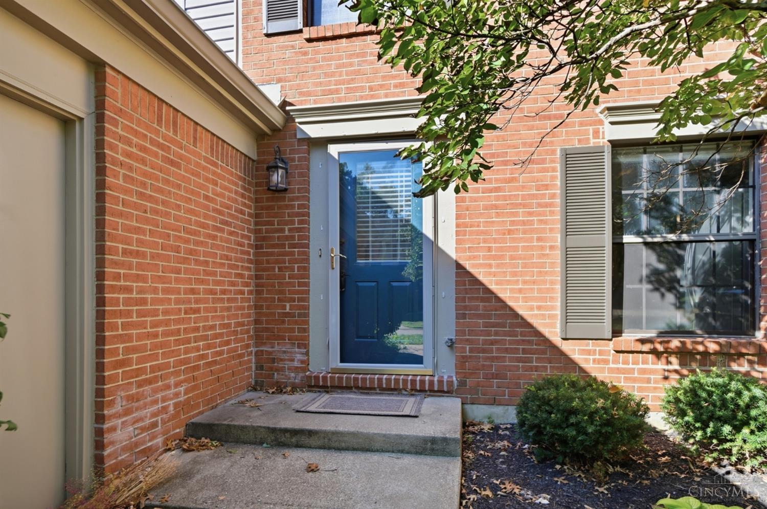 Photo 3 of Single family home for sale at 5268 Barony Pl, Cincinnati, OH 45241 | MLS# 1896723 | Listing updated on 2026-10-09