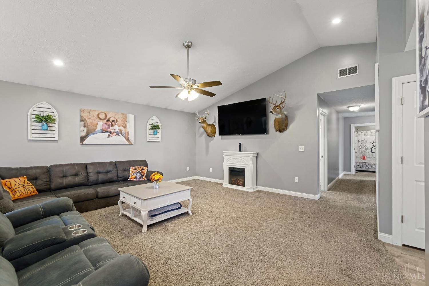 Photo 3 of Single family home for sale at 109 Toms Turnaround, Mount Orab, OH 45154 | MLS# 1895937 | Listing updated on 2026-10-09