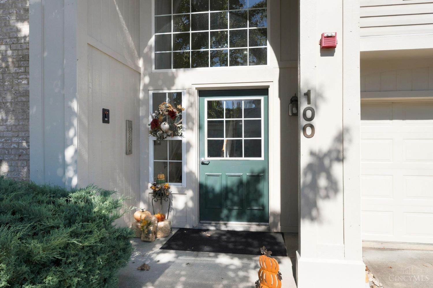 Photo 3 of Condo for sale at 100 Gateway Dr #H, Milford, OH 45150 | MLS# 1896861 | Listing updated on 2026-10-09