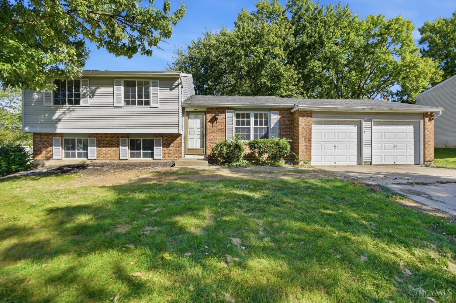 Single family home for sale at 5548 Venus Ln, Fairfield, OH 45014 | MLS# 1896845